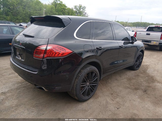 Auction sale of the 2011 Porsche Cayenne, vin: WP1AA2A24BLA08664, lot number: 44979370