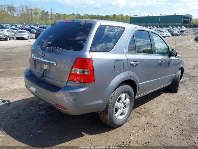44979395 :رقم المزاد ، KNDJD735385770362 vin ، 2008 Kia Sorento Lx Base مزاد بيع