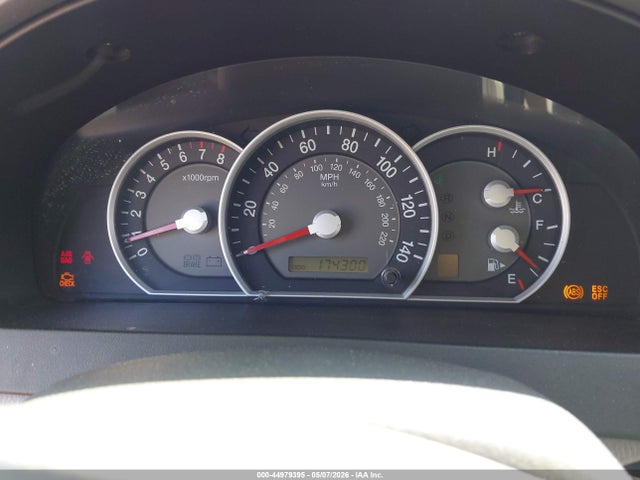 44979395 :رقم المزاد ، KNDJD735385770362 vin ، 2008 Kia Sorento Lx Base مزاد بيع