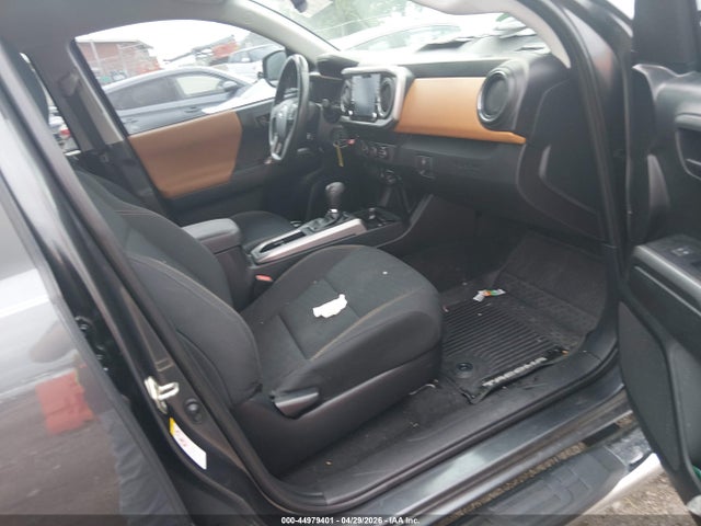 3TMAZ5CN6LM120644 Toyota Tacoma Sr5 V6