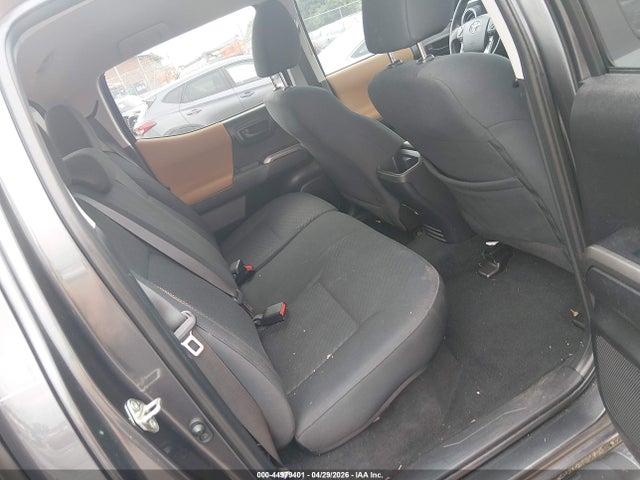3TMAZ5CN6LM120644 Toyota Tacoma Sr5 V6