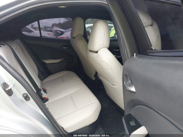 Lexus Ux 250h Premium 2023 JTHP6JBH7P2146608 Image 8