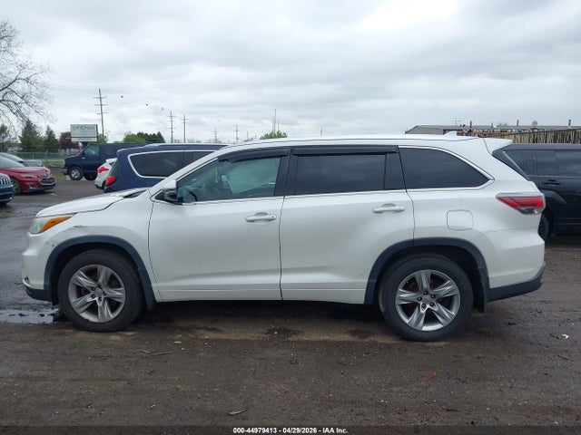Aukcja sprzedaży 2015 Toyota Highlander Limited V6, vin: 5TDDKRFH2FS138142, numer aukcji: 44979413