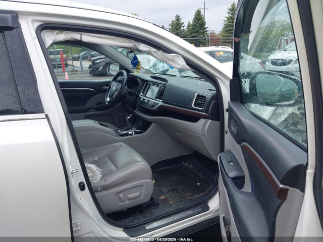 Aukcja sprzedaży 2015 Toyota Highlander Limited V6, vin: 5TDDKRFH2FS138142, numer aukcji: 44979413