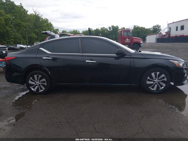 Продажа на аукционе авто 2020 Nissan Altima S Fwd, vin: 1N4BL4BV8LC196147, номер лота: 44979428