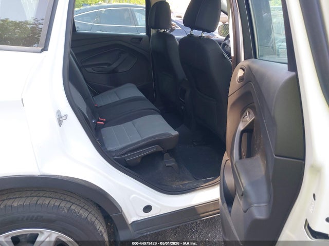 44979429 :رقم المزاد ، 1FMCU0F78HUB37306 vin ، 2017 Ford Escape S مزاد بيع