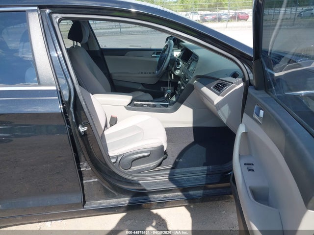Aukcja sprzedaży 2017 Hyundai Sonata Se, vin: 5NPE24AF0HH453222, numer aukcji: 44979431