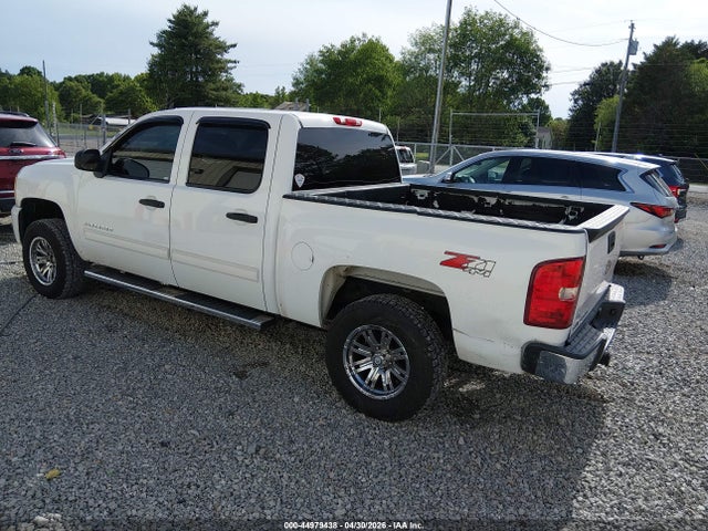 44979438 :رقم المزاد ، 3GCPKSE38BG141940 vin ، 2011 Chevrolet Silverado 1500 Lt مزاد بيع