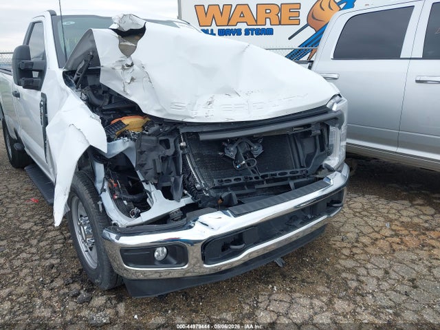 44979444 :رقم المزاد ، 1FTRF3AA3REF18022 vin ، 2024 Ford F-350 Xl مزاد بيع