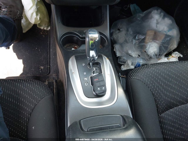 3C4PDCAB6JT294447 Dodge JOURNEY SE