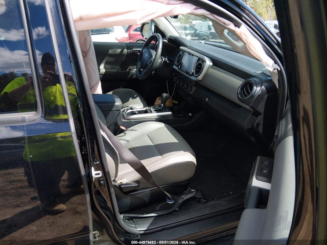 3TYCZ5AN3PT105556 Toyota Tacoma Sr5 V6