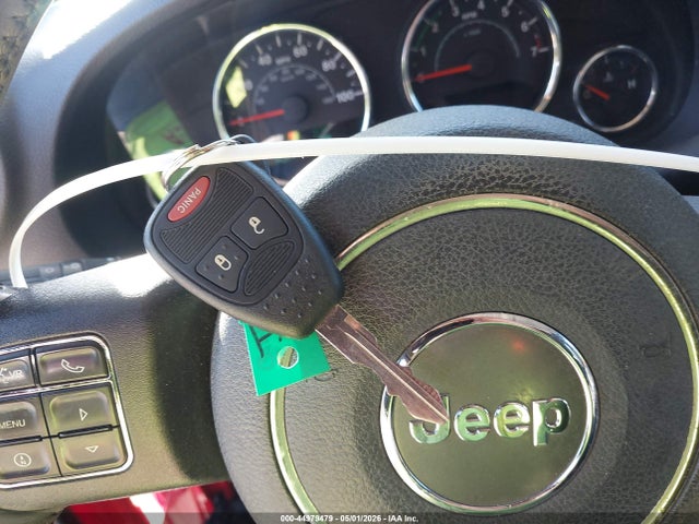 44979479 :رقم المزاد ، 1C4BJWDG6DL572520 vin ، 2013 Jeep Wrangler Unlimited Sport مزاد بيع