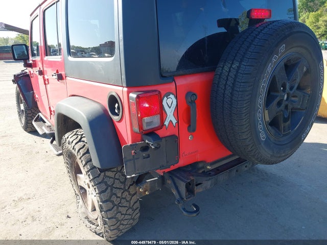 44979479 :رقم المزاد ، 1C4BJWDG6DL572520 vin ، 2013 Jeep Wrangler Unlimited Sport مزاد بيع