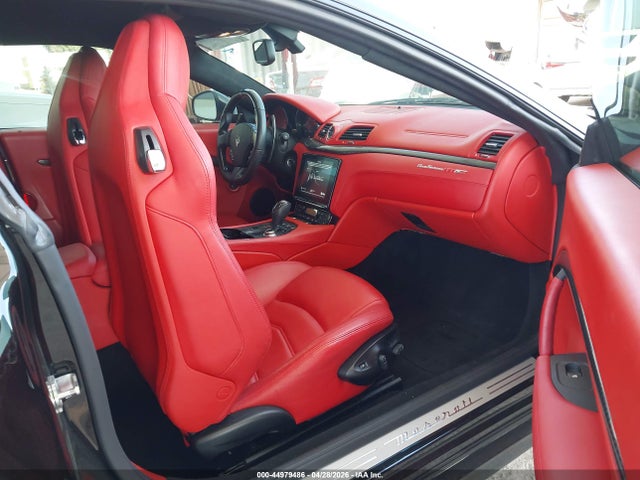 ZAM45VLA5J0271511 Maserati Granturismo Mc/sport