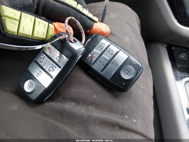 Продаж на аукціоні авто 2015 Kia Sedona Ex, vin: KNDMC5C10F6033516, номер лоту: 44979499