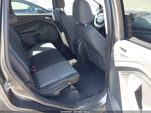 Продаж на аукціоні авто 2017 Ford Escape Se, vin: 1FMCU9GD1HUA10437, номер лоту: 44979501