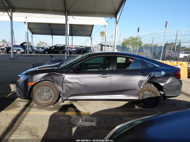 2HGFC2F59JH507218 Honda Civic Lx