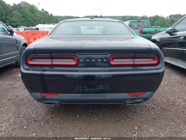 2015 Dodge Challenger Sxt მანქანა იყიდება აუქციონზე, vin: 2C3CDZAG3FH739776, აუქციონის ნომერი: 44979521