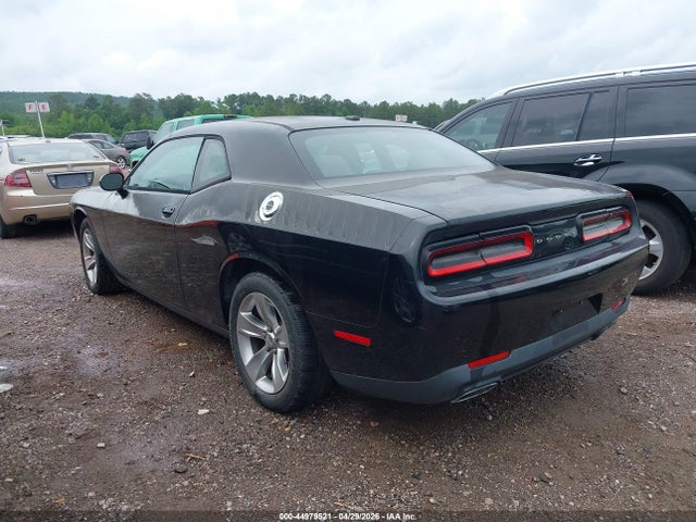 2015 Dodge Challenger Sxt მანქანა იყიდება აუქციონზე, vin: 2C3CDZAG3FH739776, აუქციონის ნომერი: 44979521