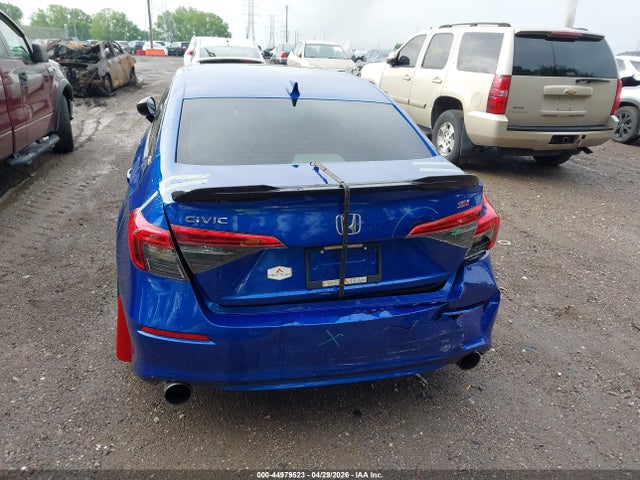 2022 Honda Civic Si Sedan მანქანა იყიდება აუქციონზე, vin: 2HGFE1E56NH472696, აუქციონის ნომერი: 44979523