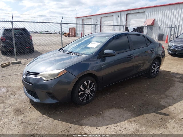 Toyota COROLLA LE 2016 5YFBURHE0GP534732 Image 2