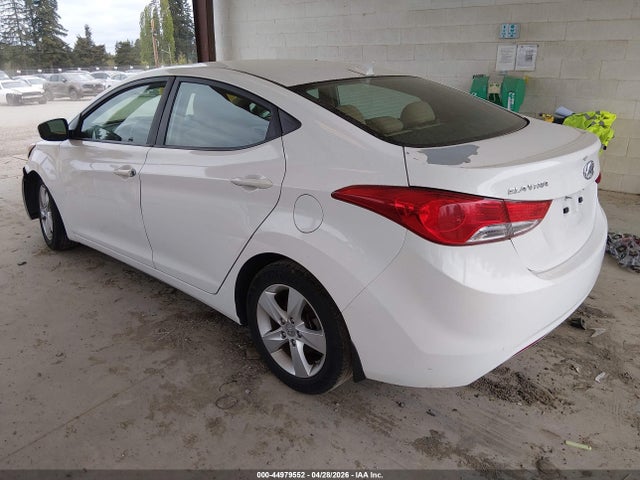 2013 Hyundai Elantra Gls მანქანა იყიდება აუქციონზე, vin: 5NPDH4AE8DH353008, აუქციონის ნომერი: 44979552