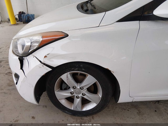 2013 Hyundai Elantra Gls მანქანა იყიდება აუქციონზე, vin: 5NPDH4AE8DH353008, აუქციონის ნომერი: 44979552