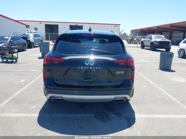 Auction sale of the 2019 Infiniti Qx50 Essential, vin: 3PCAJ5M33KF105641, lot number: 44979562