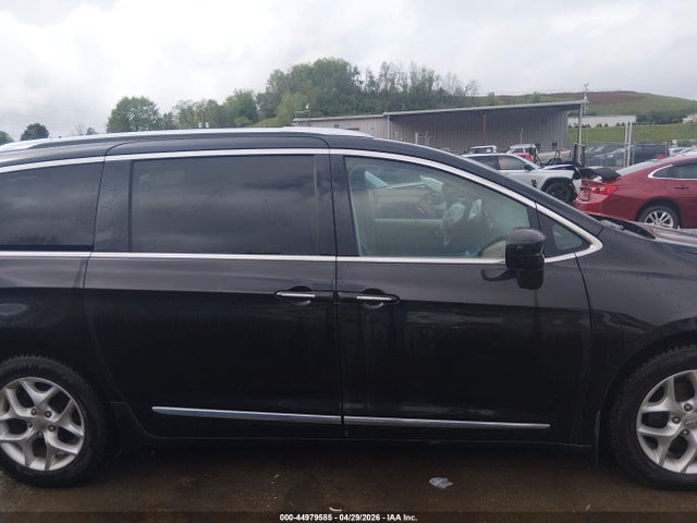 Продаж на аукціоні авто 2018 Chrysler Pacifica Touring L Plus, vin: 2C4RC1EG1JR311020, номер лоту: 44979585