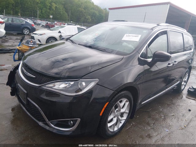 Продаж на аукціоні авто 2018 Chrysler Pacifica Touring L Plus, vin: 2C4RC1EG1JR311020, номер лоту: 44979585