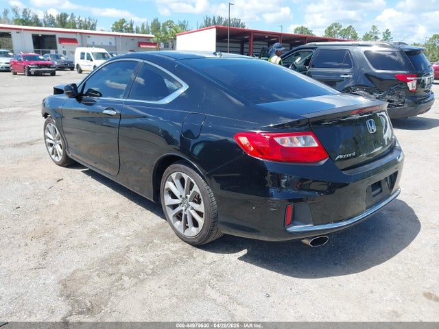 44979600 :رقم المزاد ، 1HGCT2B83FA004860 vin ، 2015 Honda Accord Ex-l V-6 مزاد بيع