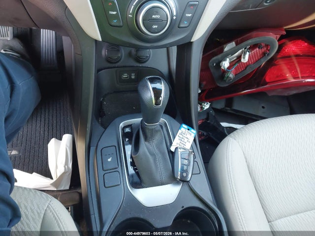 5NMZU3LB6HH051153 Hyundai Santa Fe Sport 2.4l