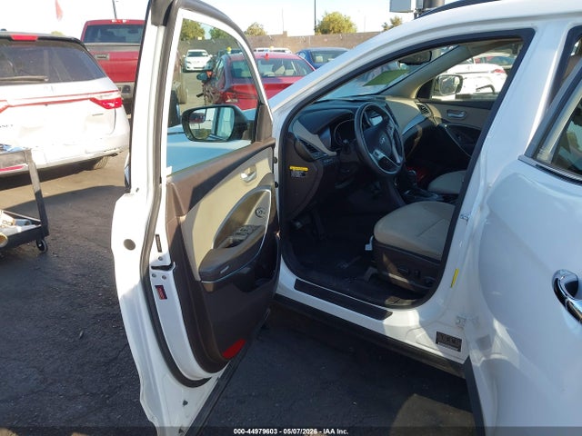 5NMZU3LB6HH051153 Hyundai Santa Fe Sport 2.4l