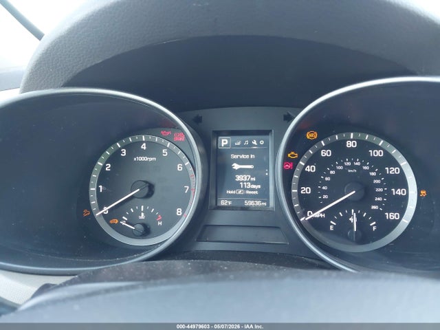5NMZU3LB6HH051153 Hyundai Santa Fe Sport 2.4l