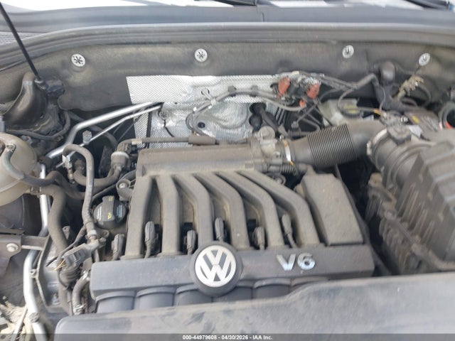 Продаж на аукціоні авто 2020 Volkswagen Atlas Cross Sport 3.6l V6 Sel R-line, vin: 1V2RE2CA7LC217992, номер лоту: 44979608