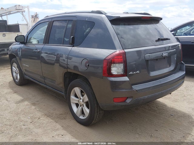 44979648 :رقم المزاد ، 1C4NJDBB5GD617504 vin ، 2016 Jeep Compass Sport مزاد بيع