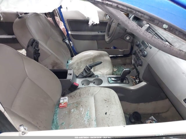 44979654 :رقم المزاد ، 1FAHP3HN5AW218505 vin ، 2010 Ford Focus Sel مزاد بيع