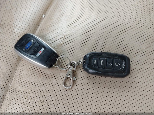 44979660 :رقم المزاد ، 4S4BSANC6H3367857 vin ، 2017 Subaru Outback 2.5i Limited مزاد بيع