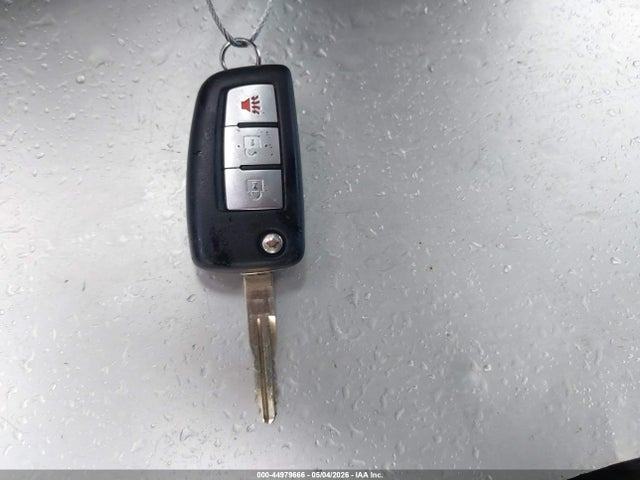 Продажа на аукционе авто 2018 Nissan Rogue S, vin: 5N1AT2MT3JC768725, номер лота: 44979666