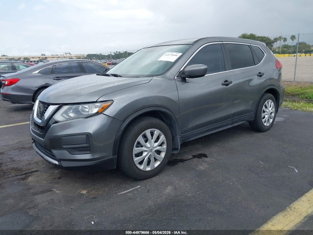Продажа на аукционе авто 2018 Nissan Rogue S, vin: 5N1AT2MT3JC768725, номер лота: 44979666