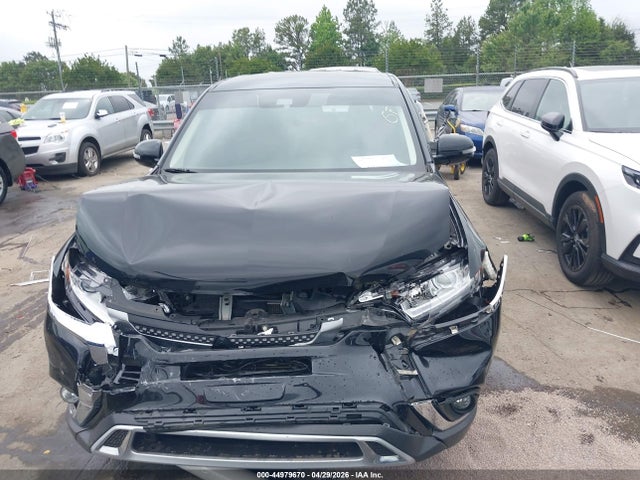 Продажа на аукционе авто 2020 Mitsubishi Outlander Se 2.4 S-awc, vin: JA4AZ3A31LZ004248, номер лота: 44979670