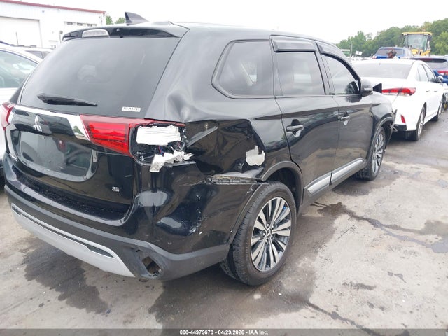 Продажа на аукционе авто 2020 Mitsubishi Outlander Se 2.4 S-awc, vin: JA4AZ3A31LZ004248, номер лота: 44979670