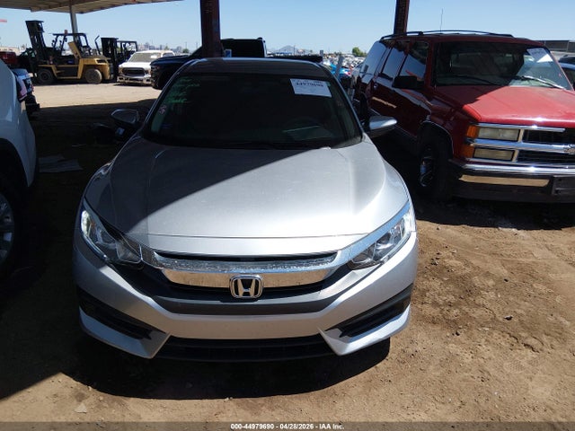 2017 Honda Civic Lx მანქანა იყიდება აუქციონზე, vin: 19XFC2F5XHE062783, აუქციონის ნომერი: 44979690