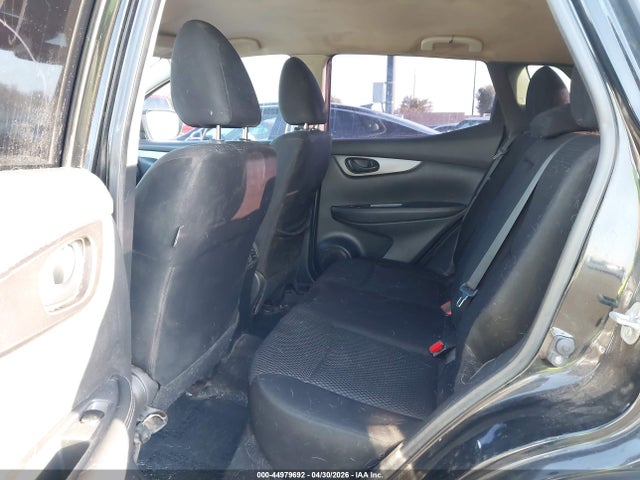 JN1BJ1CPXHW032163 Nissan Rogue Sport S
