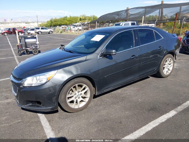 Chevrolet MALIBU 1LT 2015 1G11C5SL4FF286143 Image 2