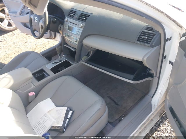 2007 Toyota Camry Hybrid მანქანა იყიდება აუქციონზე, vin: JTNBB46K673003489, აუქციონის ნომერი: 44979711