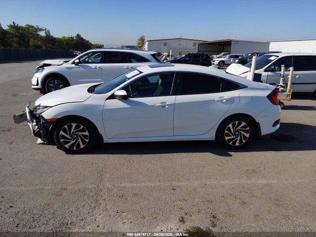 Продаж на аукціоні авто 2017 Honda Civic Ex, vin: 2HGFC2F76HH540978, номер лоту: 44979717