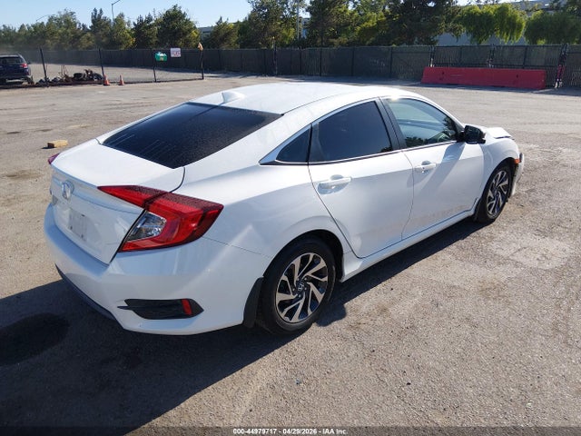Продаж на аукціоні авто 2017 Honda Civic Ex, vin: 2HGFC2F76HH540978, номер лоту: 44979717
