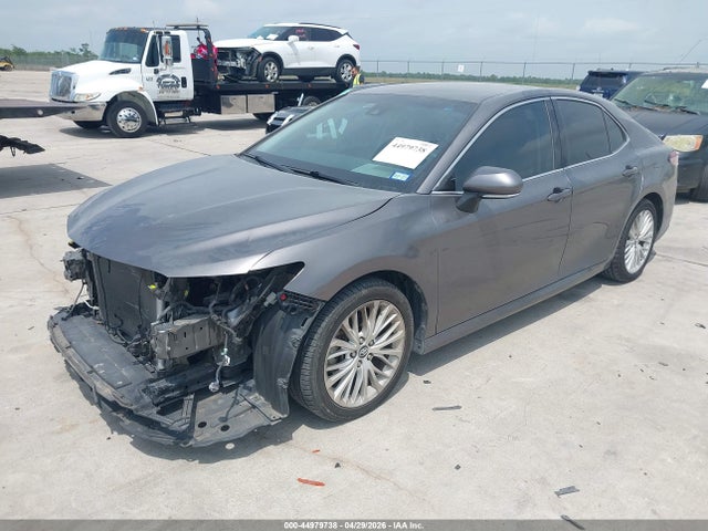 4T1B11HK9JU508281 Toyota CAMRY XLE