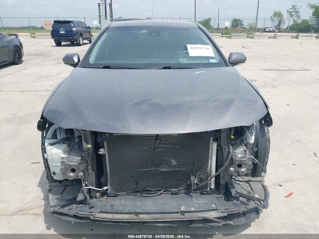 4T1B11HK9JU508281 Toyota CAMRY XLE